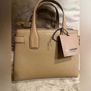 Burberry Banner bag